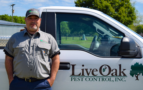 Pedro Rodriguez - Live Oak Pest Control Pest Specialist